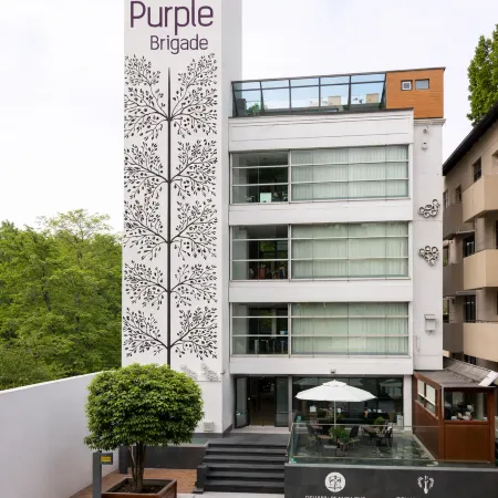 Purple Brigade, Bangalore Отели рядом с достопримечательностью «Гаруда Молл»