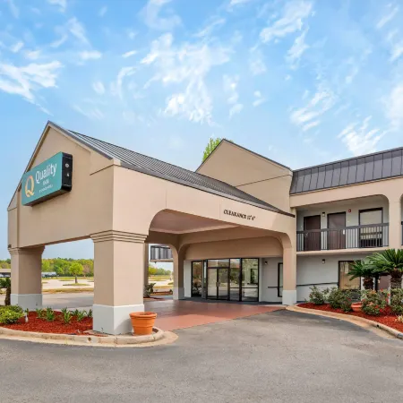 Quality Inn