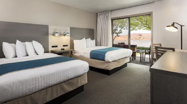 Defiance House Lodge