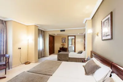 Yomo Imperial Hotels in 