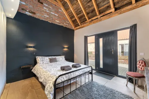 Chapel Farm BNB - 2-Star