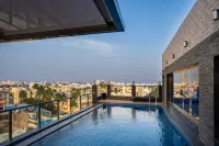 Ratan International - Pools