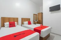 RedDoorz Syariah Plus @ Perintis Guesthouse Tasikmalaya