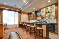 DoubleTree by Hilton Flagstaff - bar
