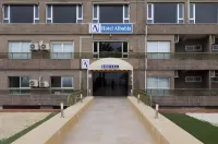 阿爾巴希亞酒店 酒店