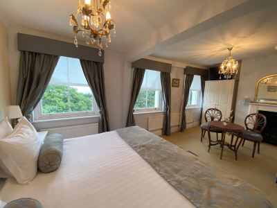 Pier View Self Catering Luxury Apartments