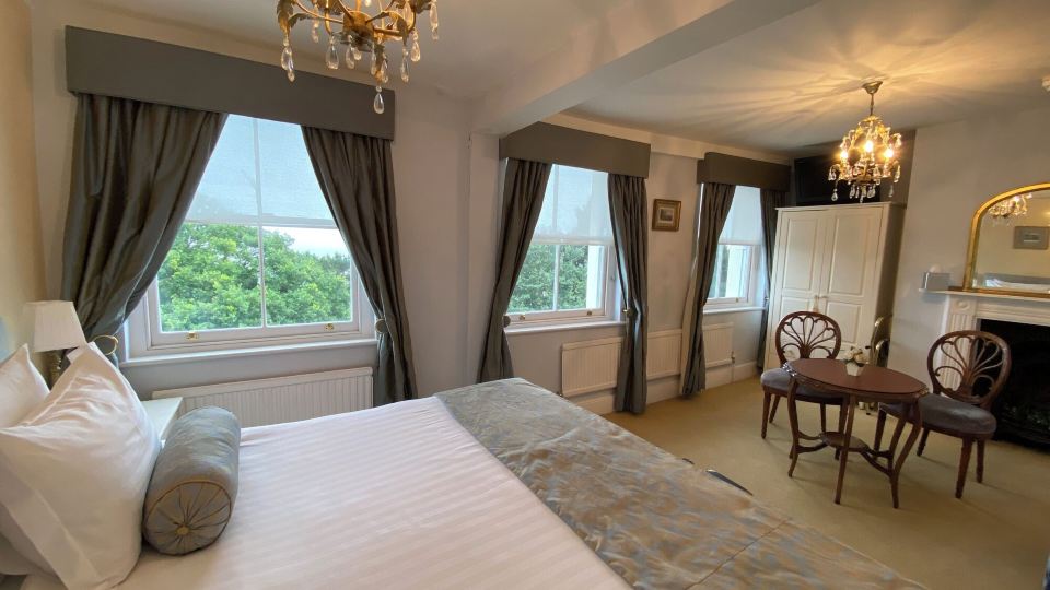Pier View Self Catering Luxury Apartments