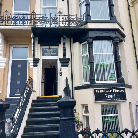 Windsor House Hotel Отели рядом с достопримечательностью «Центральный пляж Блэкпула»