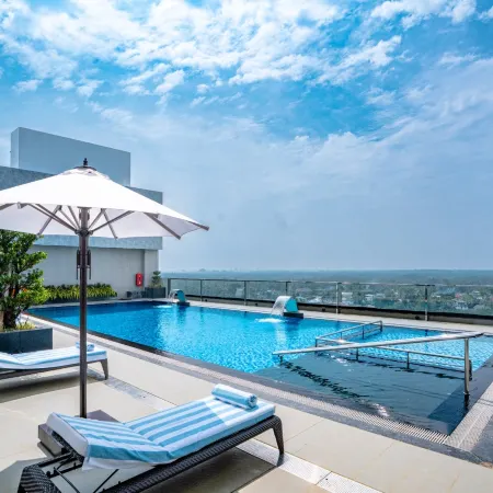 Vivanta Kochi, Aluva