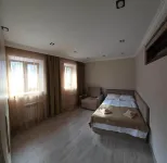 Livana Guesthouse - 2-Star