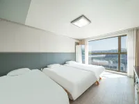 Jeju Pearly Hotel Hotels near Geumsungdang