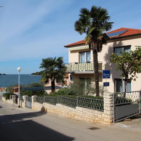Rooms and Apartments Bella Vista