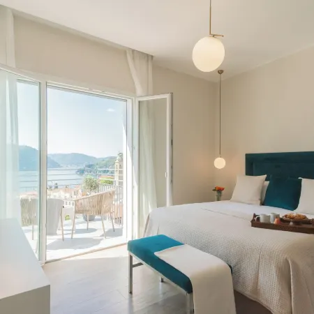 Villa Caterina–Lake View Terrace and Garden