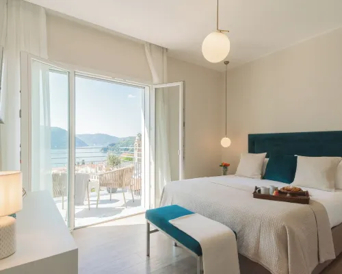 Villa Caterina–Lake View Terrace and Garden Hotels in Moltrasio