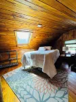 Sunny Trails Getaway Cabin