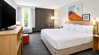 Spark by Hilton Stafford Sugar Land