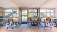 Premiere Classe Orleans Nord - Saran - breakfast