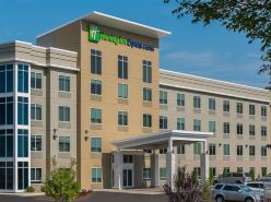 Holiday Inn Express & Suites Norwood-Boston Area by IHG