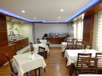 裏佛斯酒店 - 早餐