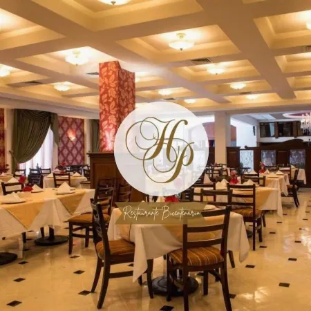 Hotel Plaza Colonial