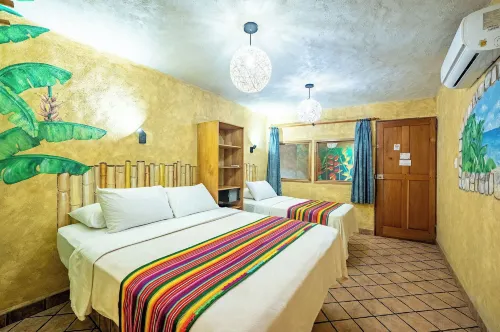 El Sano Banano Beachside Hotel