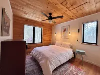 Fantastic Nordic Modern Cabin on Five Idyllic Acres