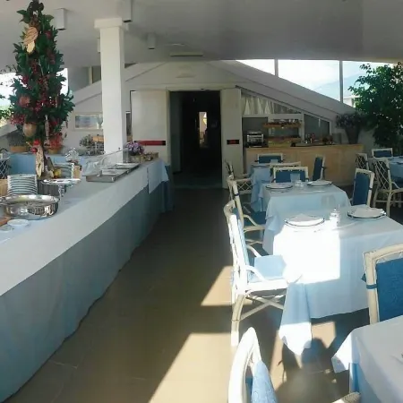 Hotel Domus