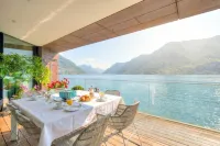 Maison Sur l'Eau - breakfast