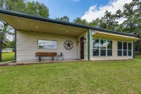 Fish On-site! 35-acre Escape Near Cedar Creek Lake - 4-Star