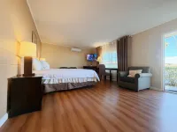 Royal Inn and Suites