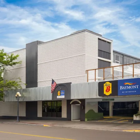 Baymont by Wyndham Great Falls City Center
