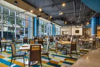 The Heldrich Hotel - breakfast