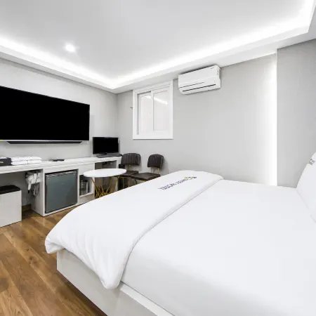 Daegu Duryu Sweet Hotel Отели рядом с достопримечательностью «Башня 83 Tower»