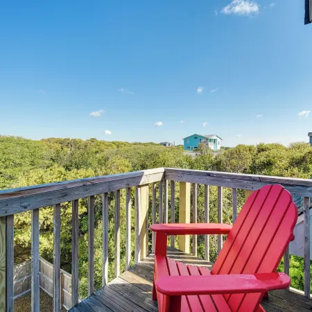 Topsail Beach Vacation Rental: Idyllic Ocean Views