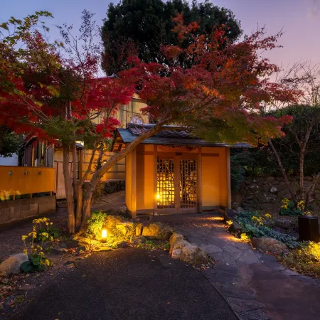 Kappo Ryokan Kannawa Bettei Отели рядом с достопримечательностью «Горячие источники Беппу»
