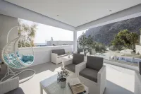 Blue Waves Suites & Apartments