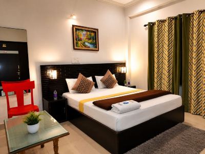 Hotel Karnal Inn
