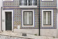 Studio Mar, in the Heart of Lisbon - Condos