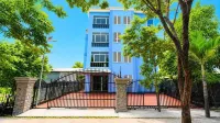 Cloudy Hill Hostel & Villa - Villas