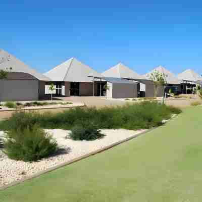 Exmouth Escape Resort Hotel Exterior