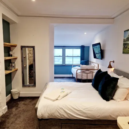 Wheal Tor Hotel & Glamping