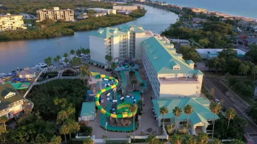 Harbourside Resort, a New Hotel Collection Property - Parkplatz