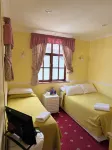 Bluedaws Private Hotel - 2-Star