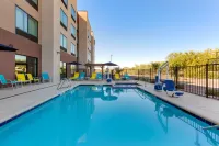 Best Western Plus Executive Residency Phoenix North Happy Valley - Kitchens