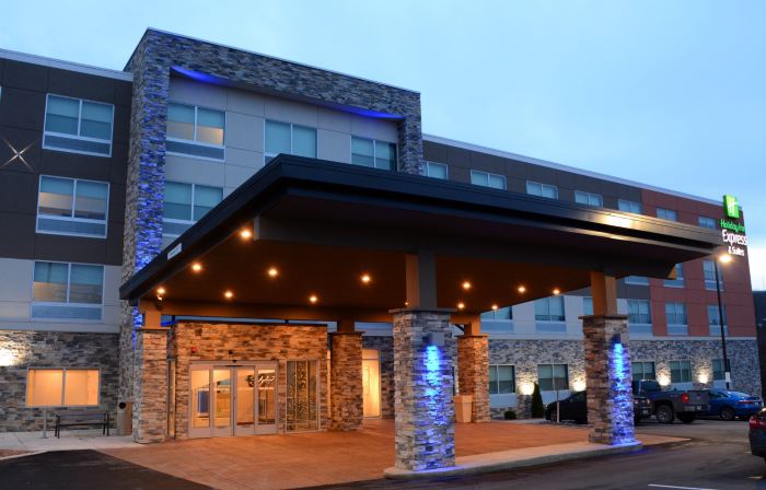 Holiday Inn Express & Suites PITTSBURGH - MONROEVILLE by IHG
