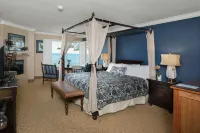 Blue Dolphin Inn - Beach