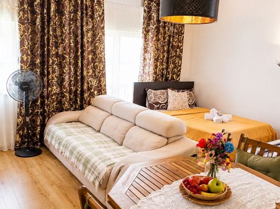 Singh Leite Holiday Home Family Room