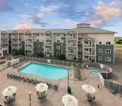 WorldMark Long Beach - 3-Star
