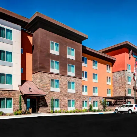 TownePlace Suites Bakersfield West