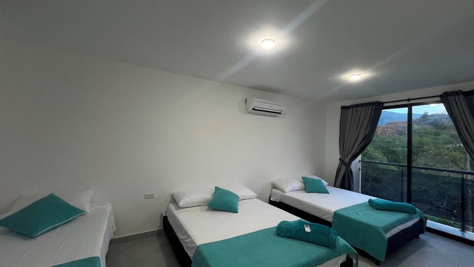 BLUE DAYS Hotel Melgar